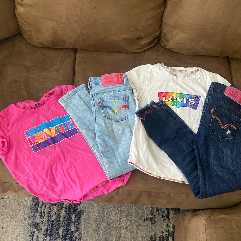 Levi Girls Set